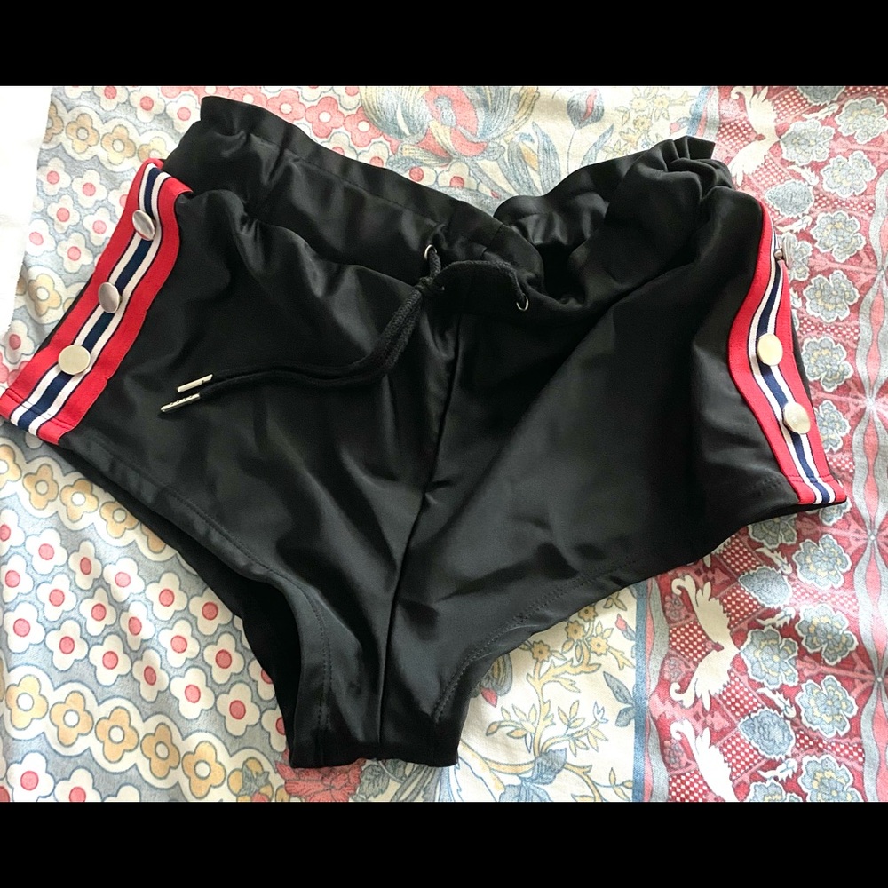 Women’s shorts